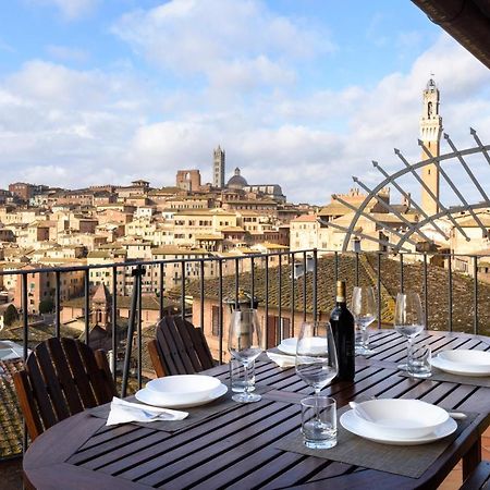 Appartamento Panoramico San Martino 12 Siena Exterior foto