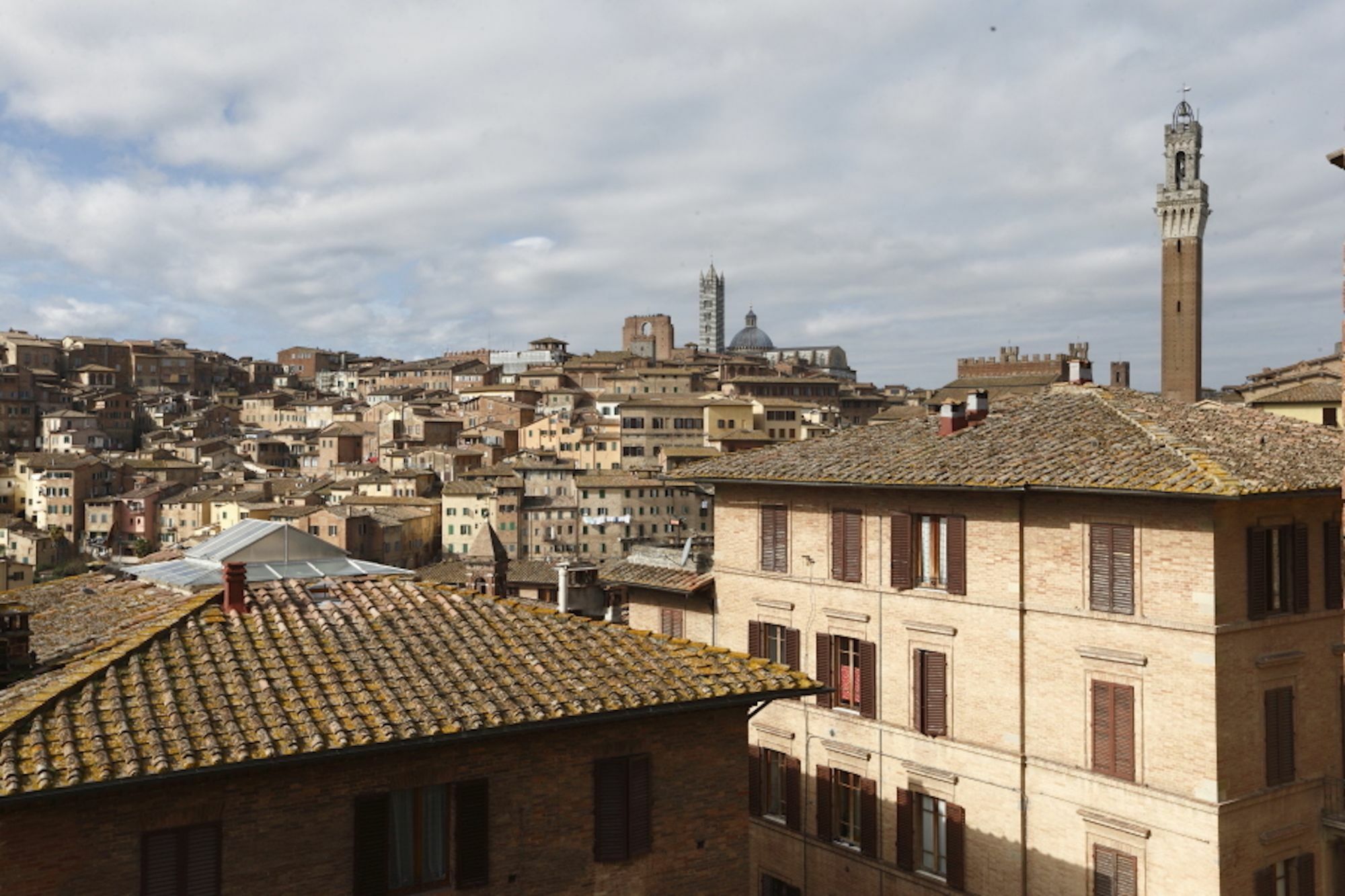 Appartamento Panoramico San Martino 12 Siena Exterior foto