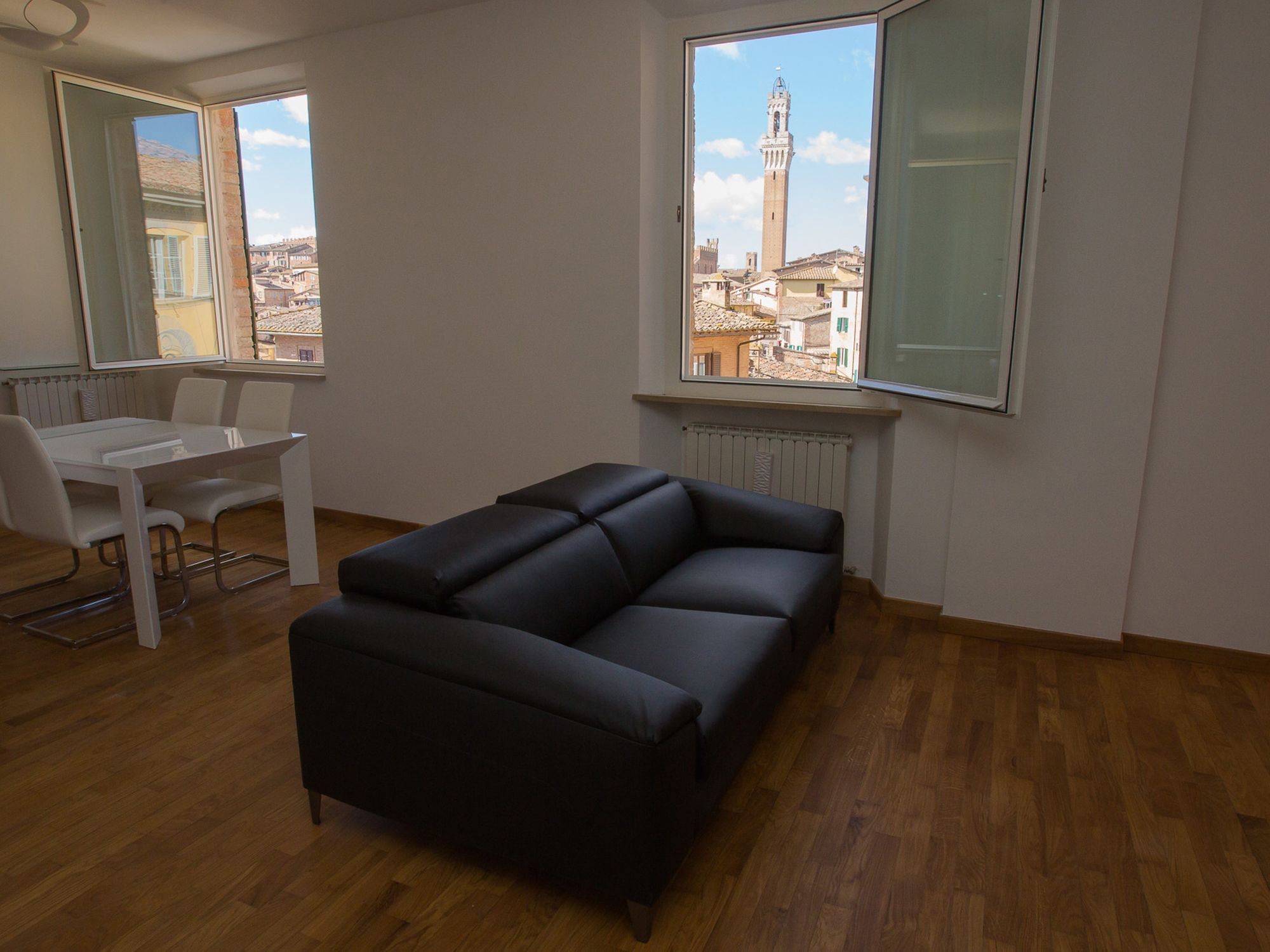 Appartamento Panoramico San Martino 12 Siena Exterior foto